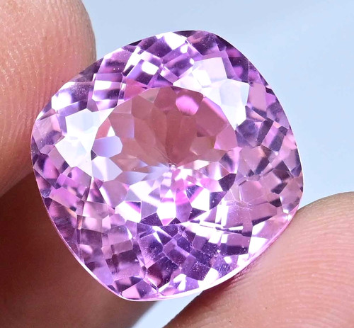 Pietra preziosa sfusa