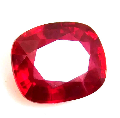 Pietra preziosa sfusa