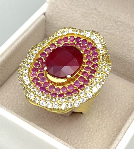 Anello dichiarazione rubino