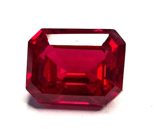 Taglio smeraldo rubino rosso - smeraldo,